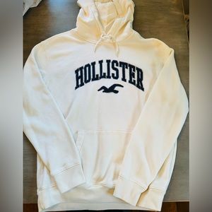 New- Hollister Hoodie